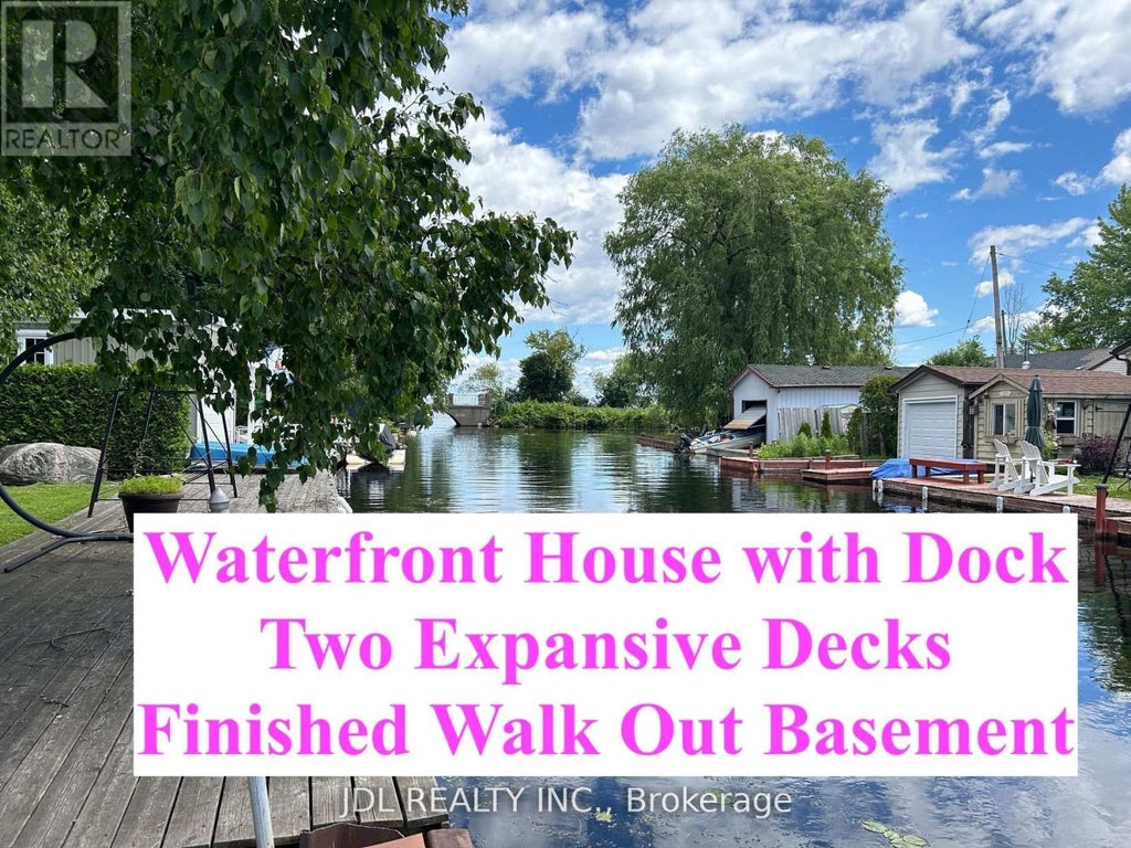 11 Red Robin Road, Georgina (historic Lakeshore Communities)