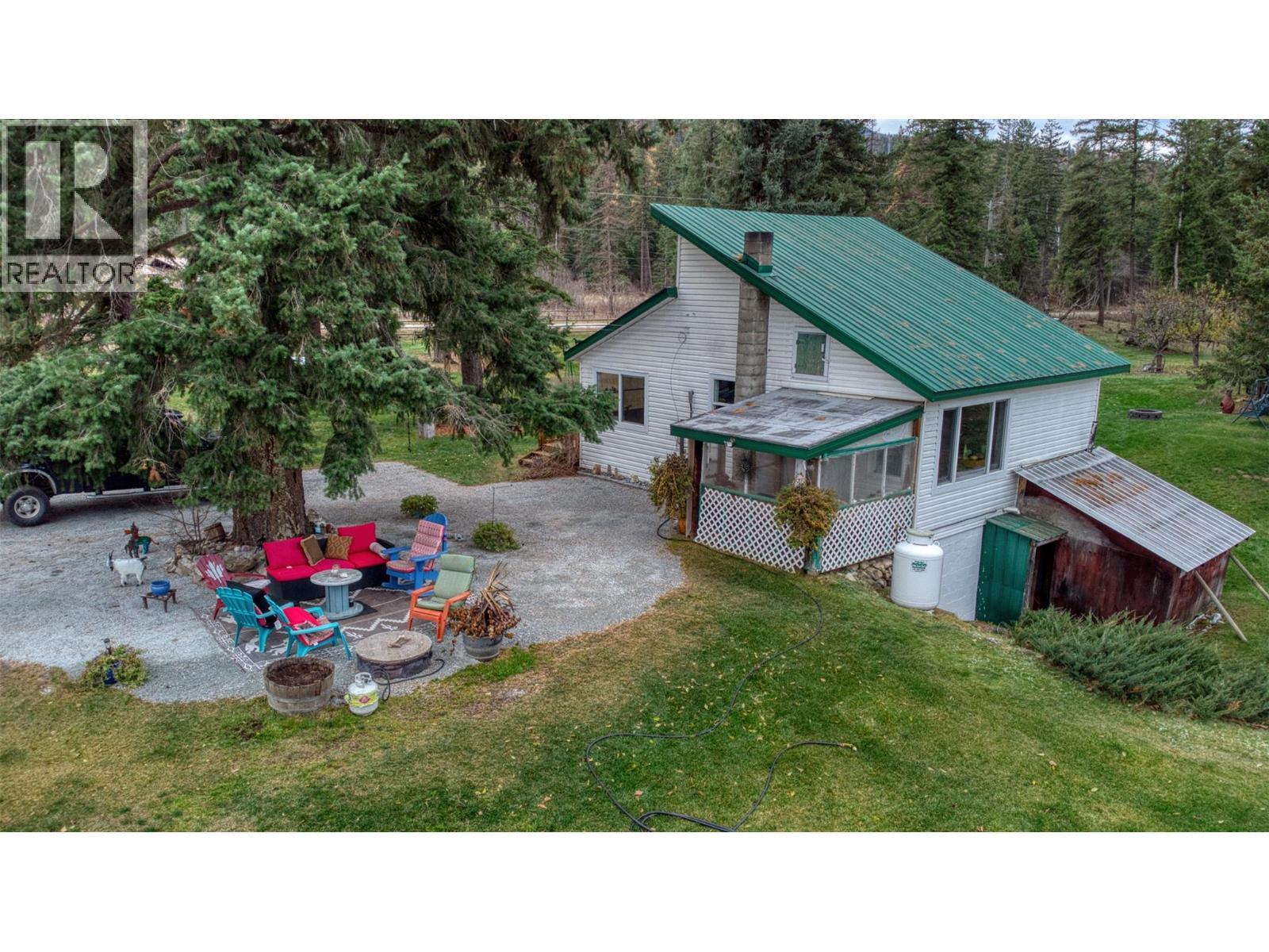 1385 6 Highway. Cherryville, British Columbia