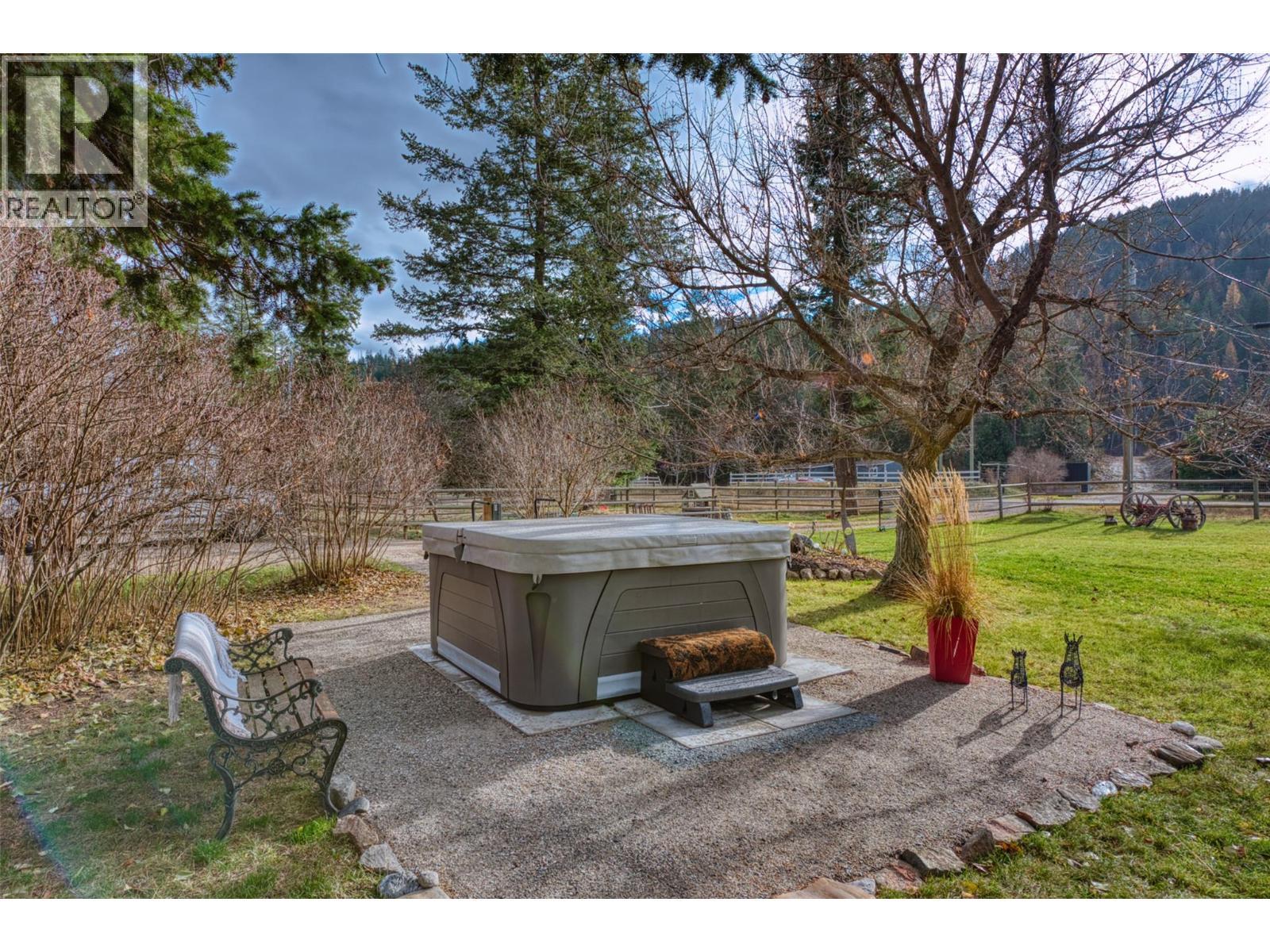 1385 6 Highway. Cherryville, British Columbia