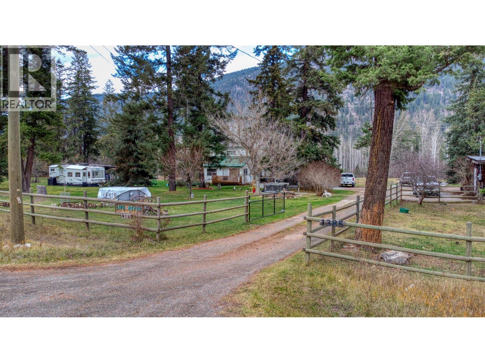 1385 6 Highway. Cherryville, British Columbia