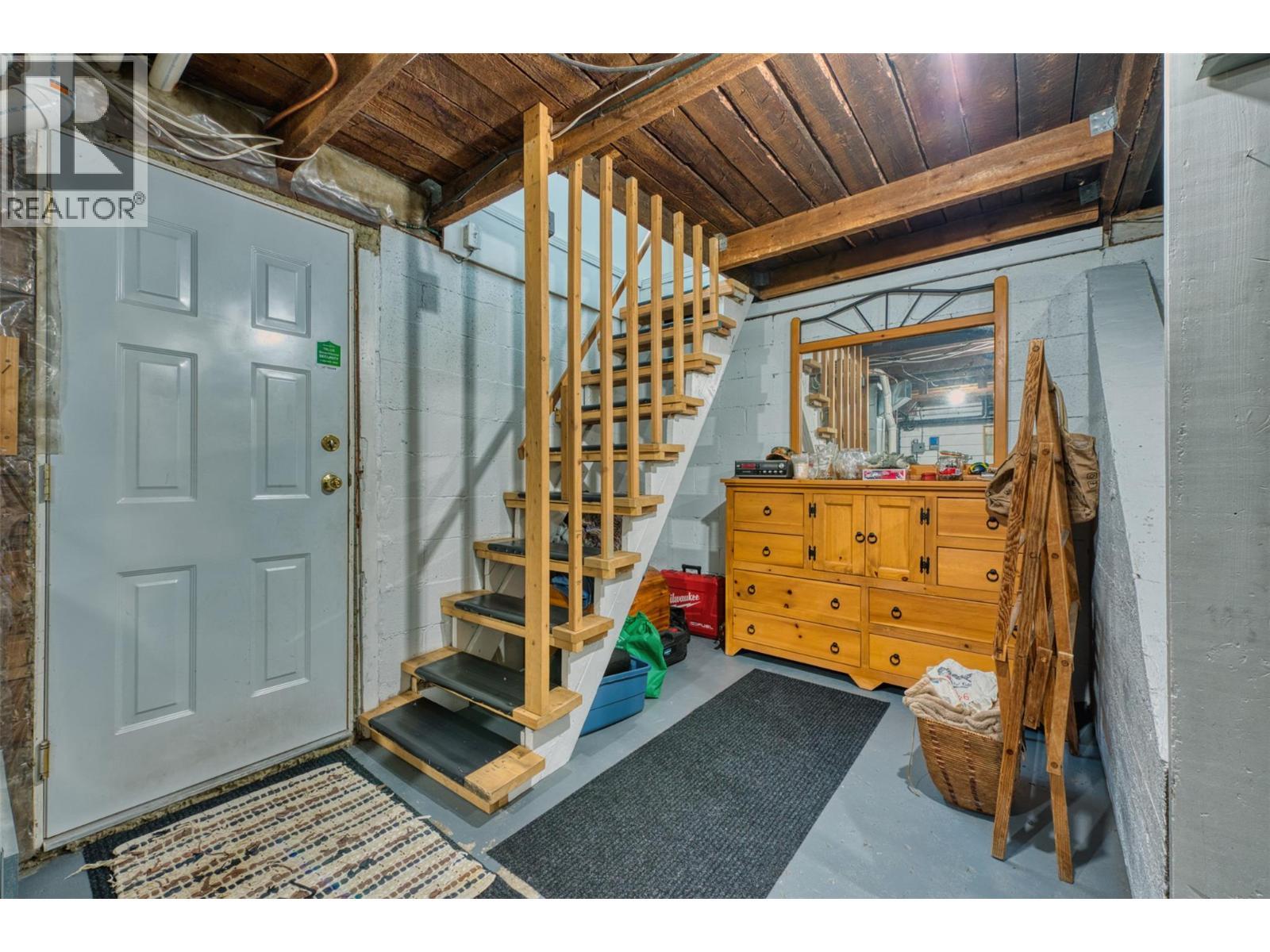 1385 6 Highway. Cherryville, British Columbia