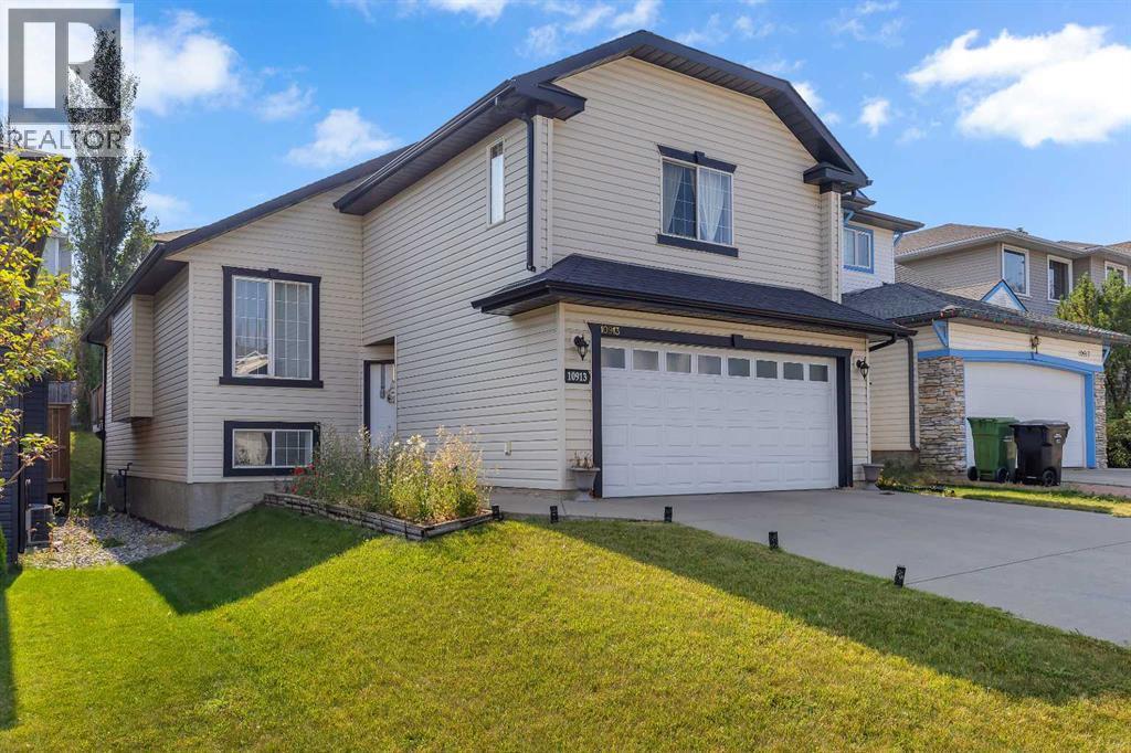 10913 Hidden Valley Drive Nw, Calgary