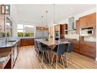 704 Stonor Street. Summerland, British Columbia