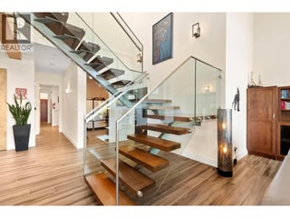 704 Stonor Street. Summerland, British Columbia