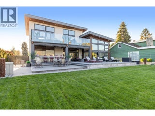 704 Stonor Street. Summerland, British Columbia