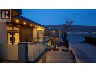 704 Stonor Street. Summerland, British Columbia