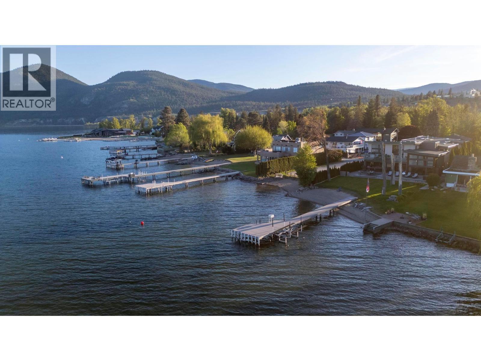 704 Stonor Street. Summerland, British Columbia