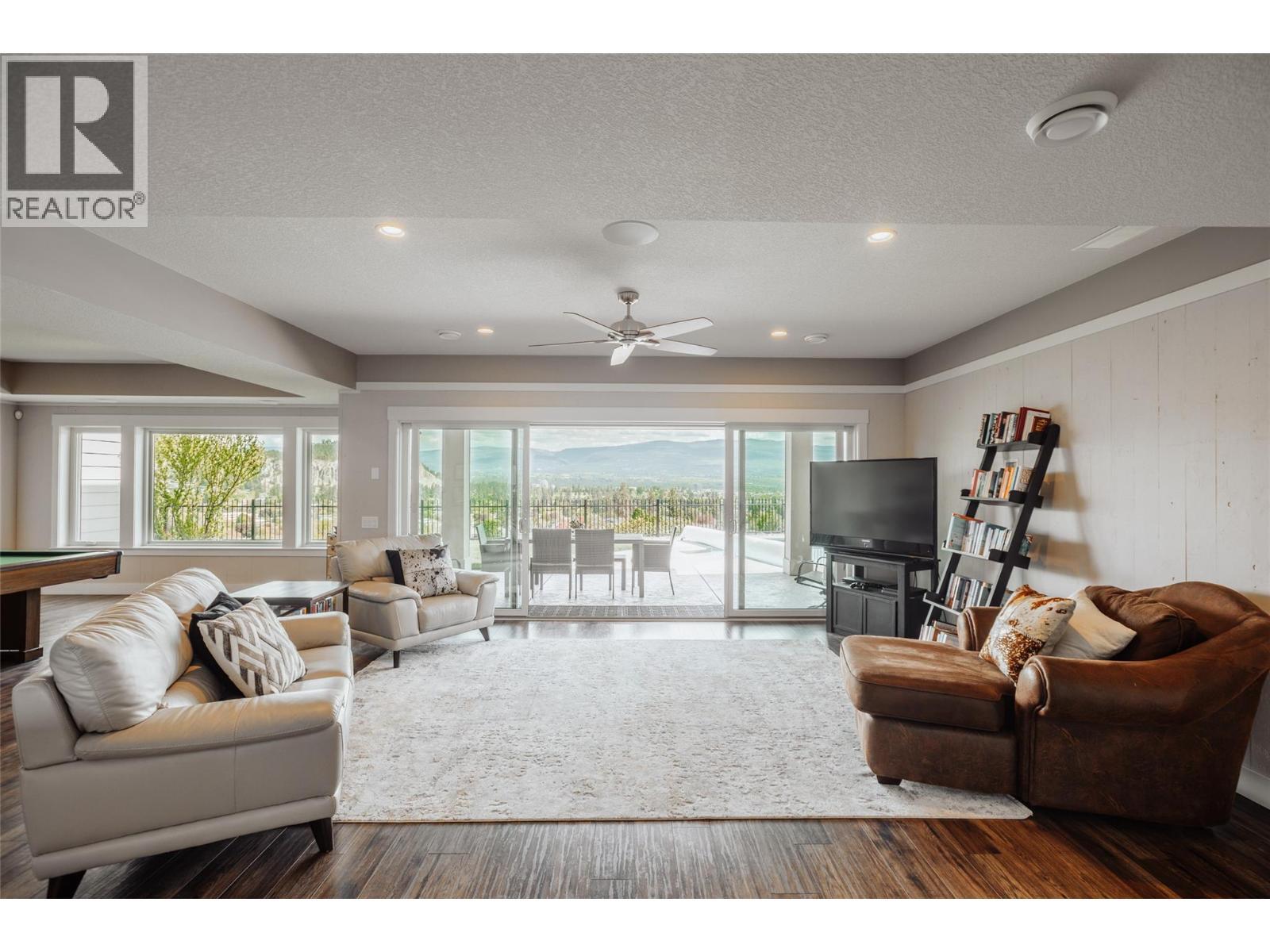 747 Traditions Crescent. Kelowna, British Columbia