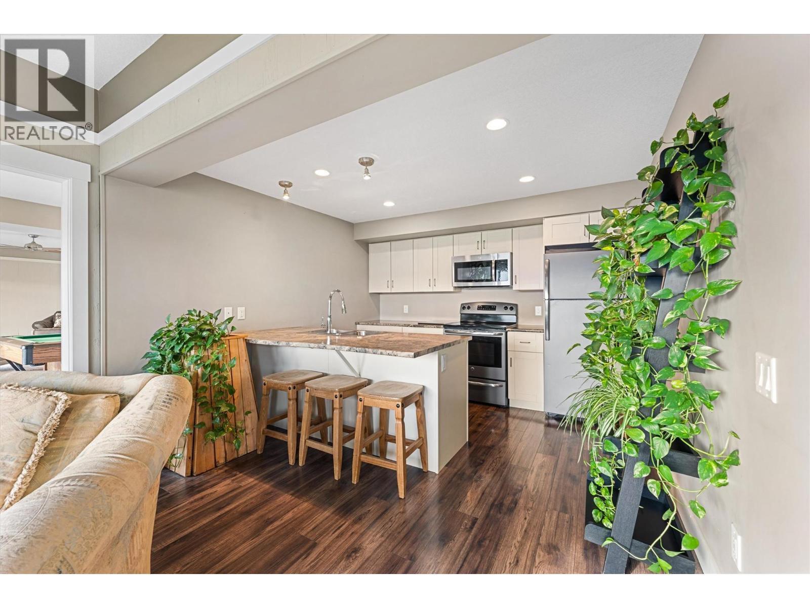 747 Traditions Crescent. Kelowna, British Columbia