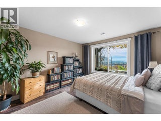 747 Traditions Crescent. Kelowna, British Columbia