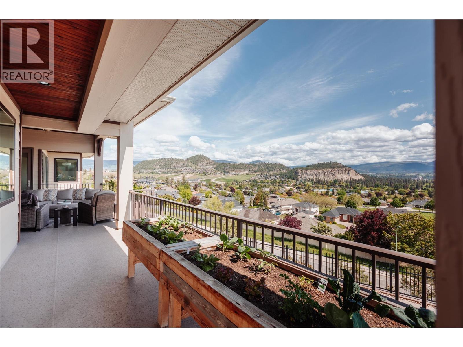 747 Traditions Crescent. Kelowna, British Columbia