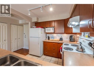 7600 Cottonwood Drive Unit# 404. Osoyoos, British Columbia