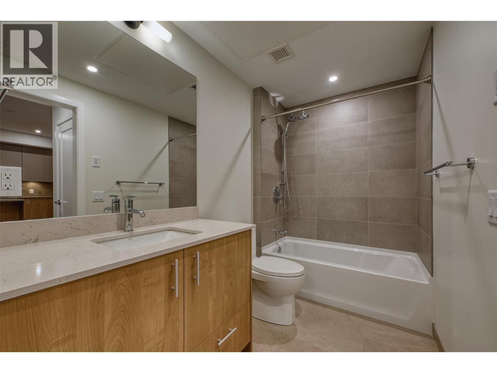 9654 Benchland Drive Unit# 201. Lake Country, British Columbia