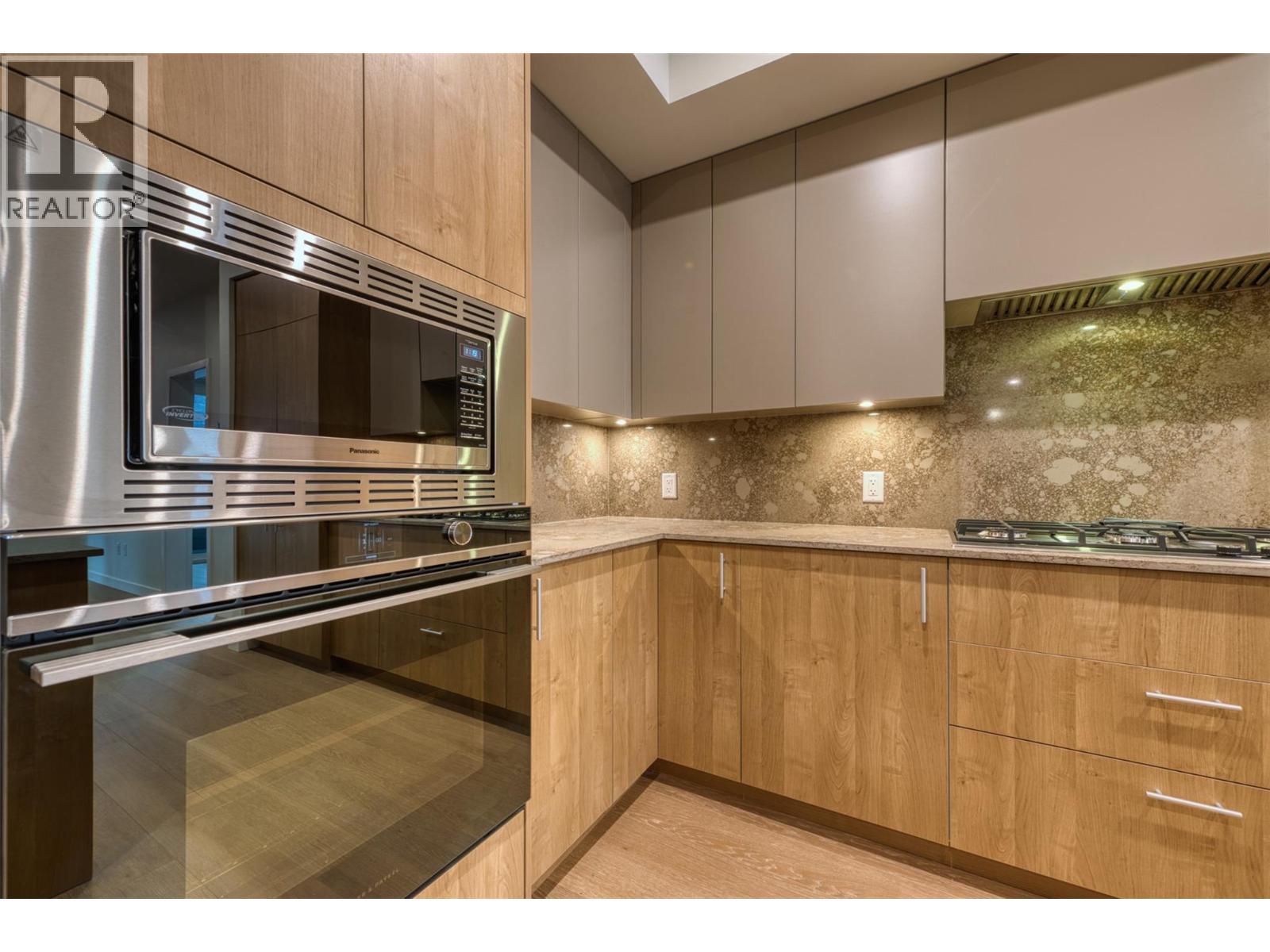 9654 Benchland Drive Unit# 201. Lake Country, British Columbia