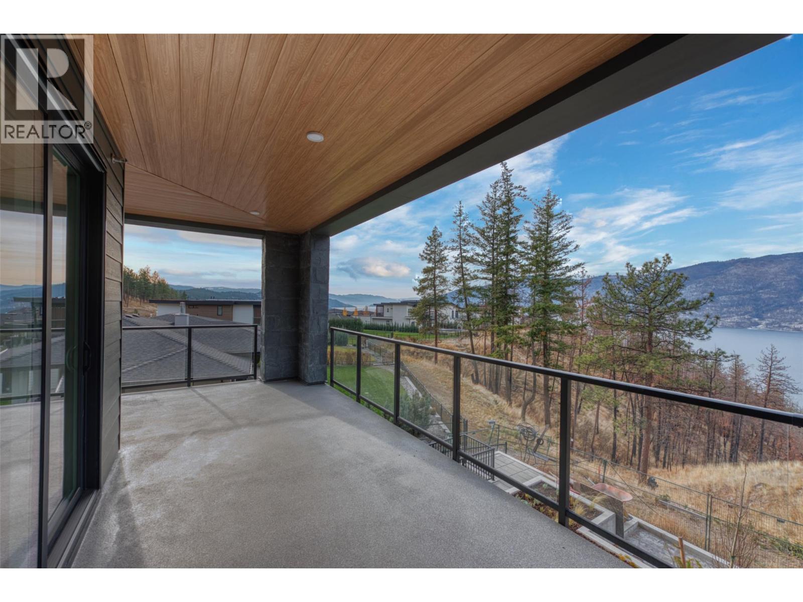 9652 Benchland Drive Unit# 205. Lake Country, British Columbia