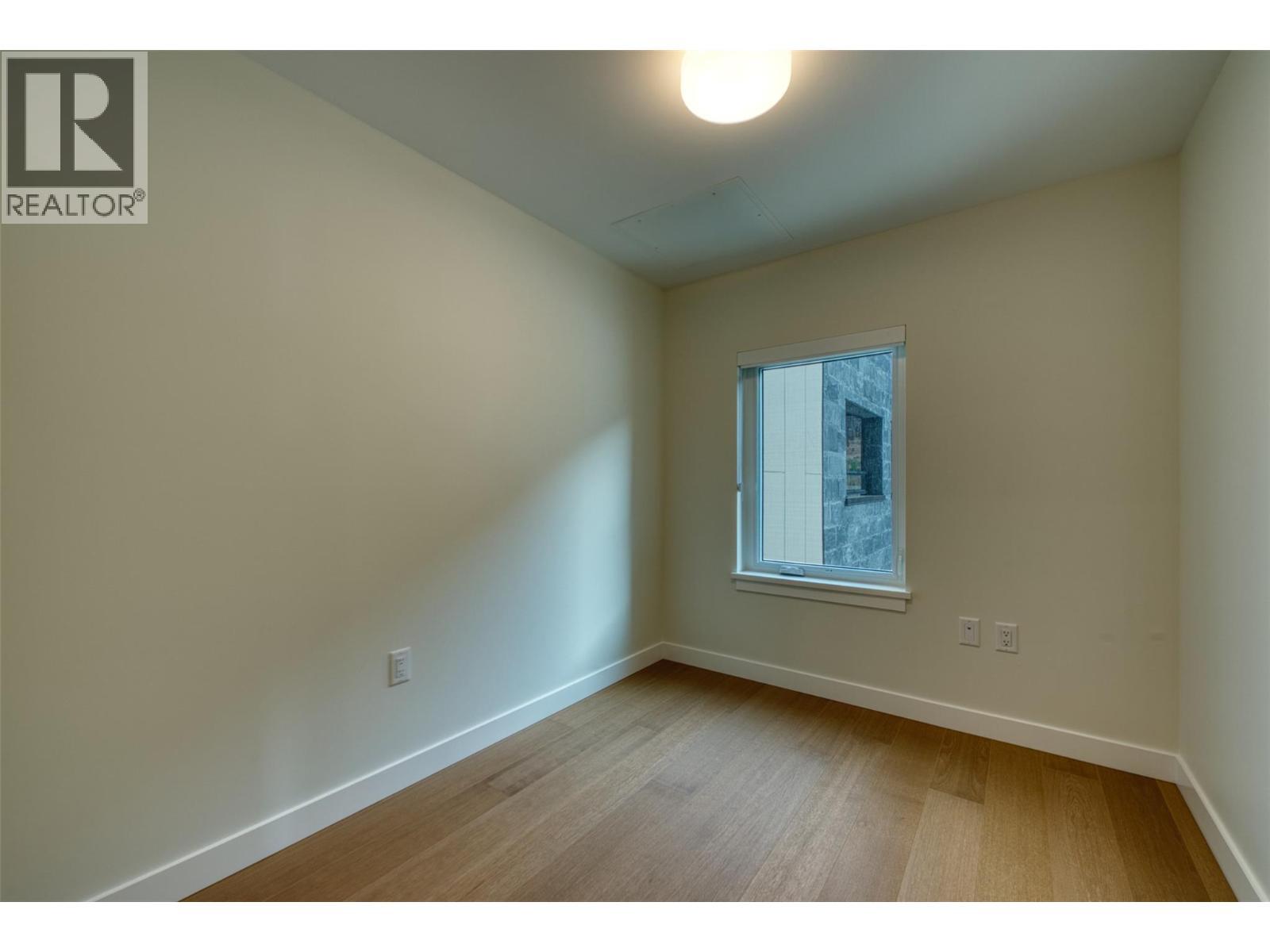 9652 Benchland Drive Unit# 205. Lake Country, British Columbia