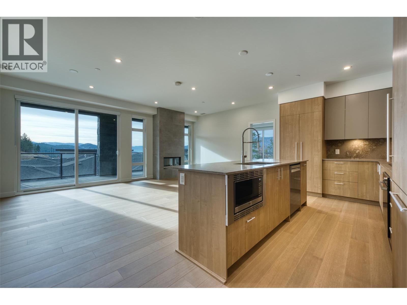 9652 Benchland Drive Unit# 205. Lake Country, British Columbia