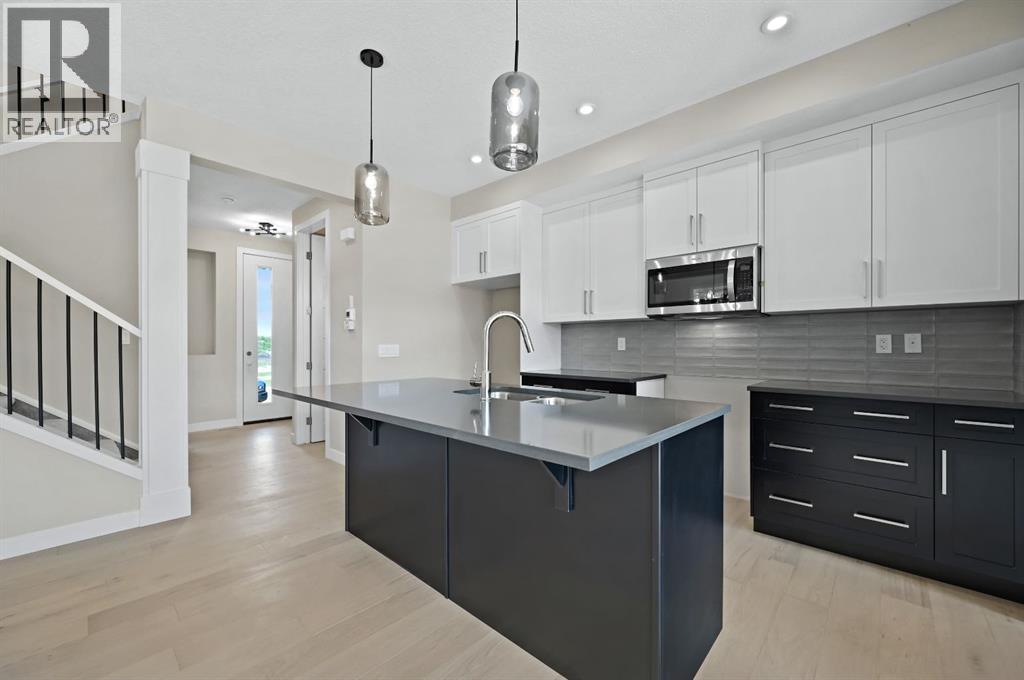 21 Sora Gate Se, Calgary