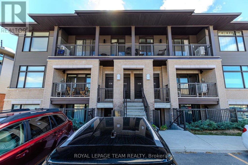 D - 50 Jaguar Private, Ottawa