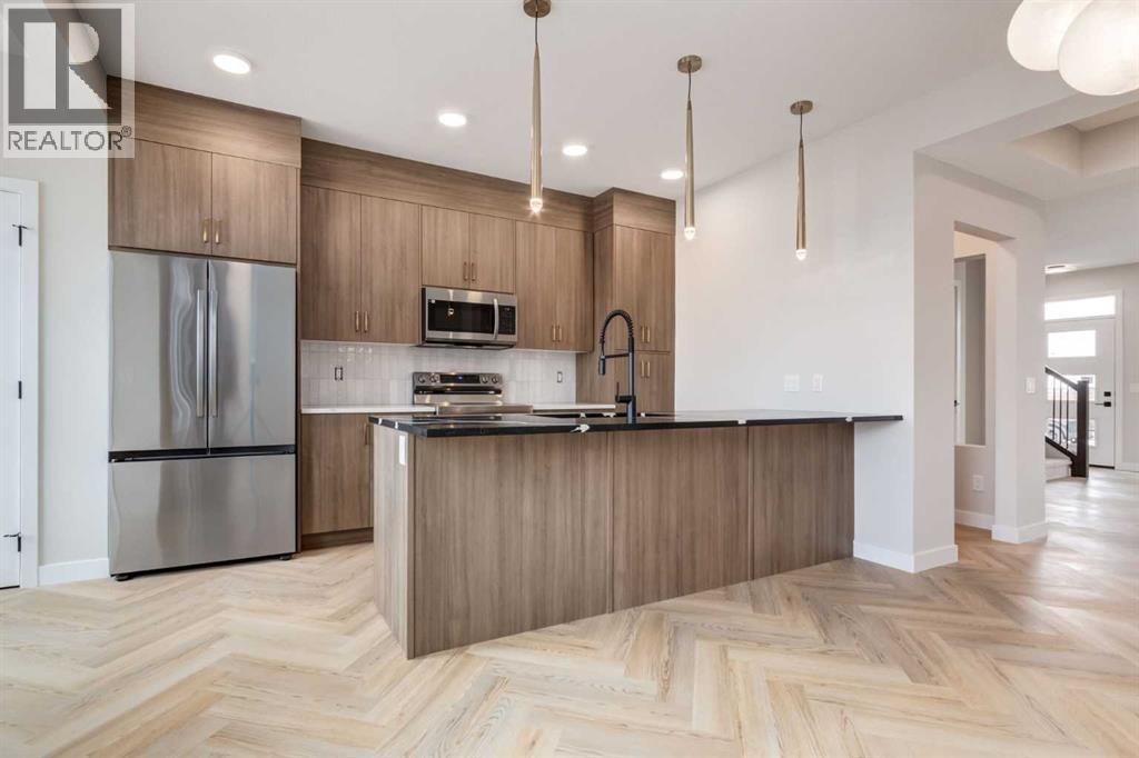 124 Heartwood Lane Se, Calgary