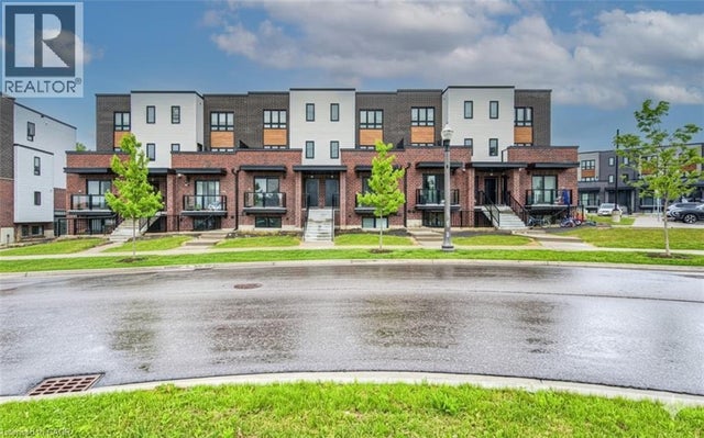 253 Chapel Hill Drive, Kitchener