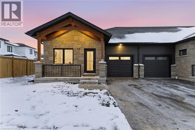 29 Weymouth Street Unit# 17, Elmira