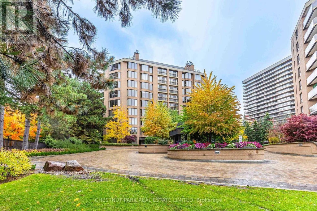 406 - 70 Rosehill Avenue, Toronto (rosedale-Moore Park)