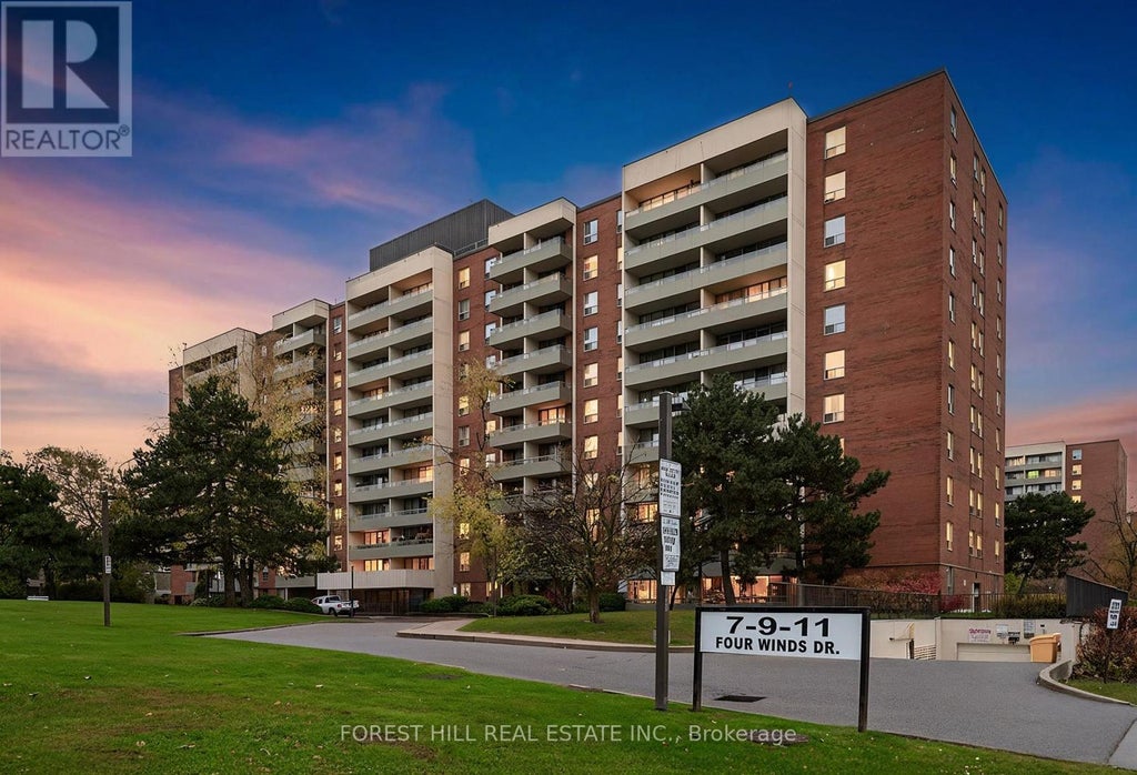 1103 - 9 Four Winds Drive, Toronto (york University Heights)