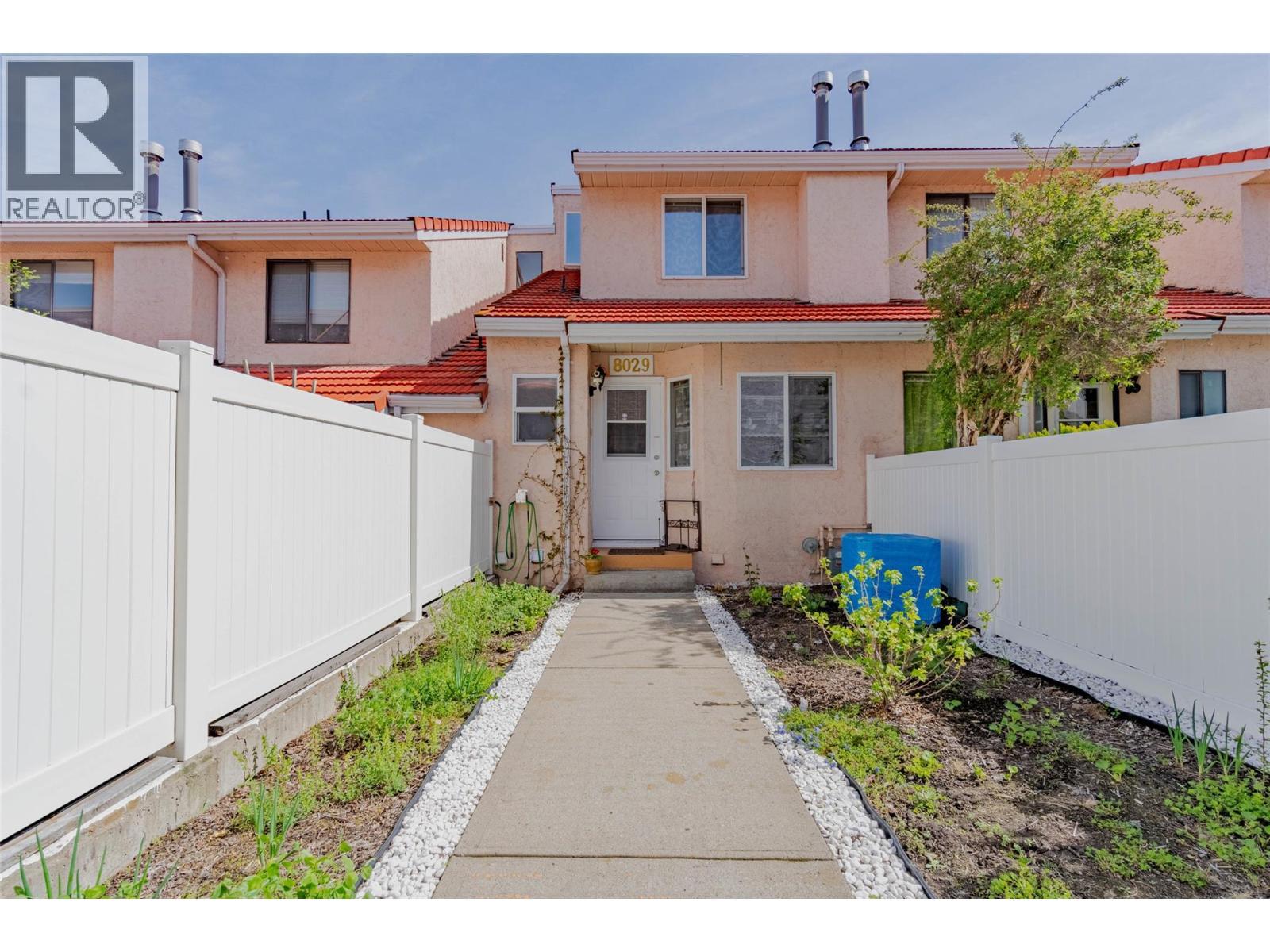 8029 Vedette Drive. Osoyoos, British Columbia