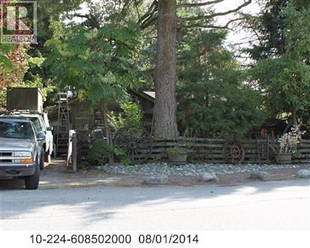 1570 Salisbury Avenue, Port Coquitlam