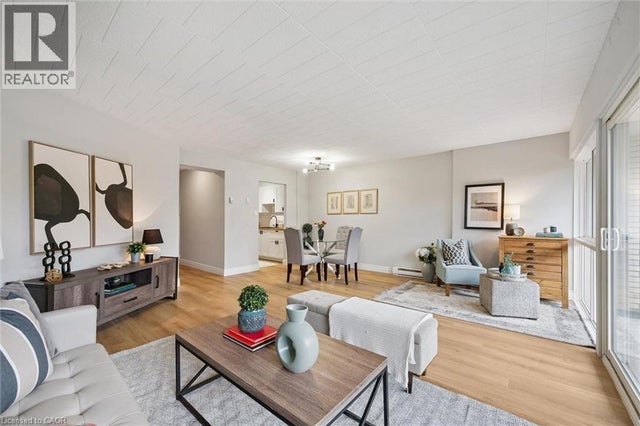 105 Conroy Crescent Unit# 102, Guelph