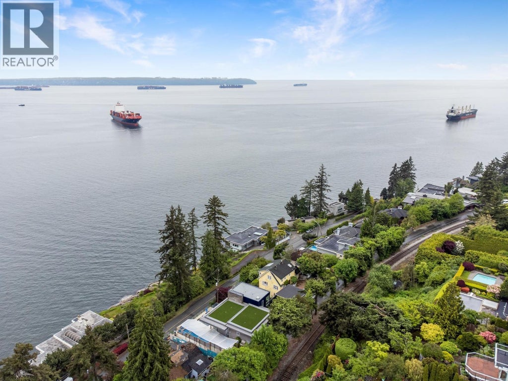 3615 Sunset Lane, West Vancouver