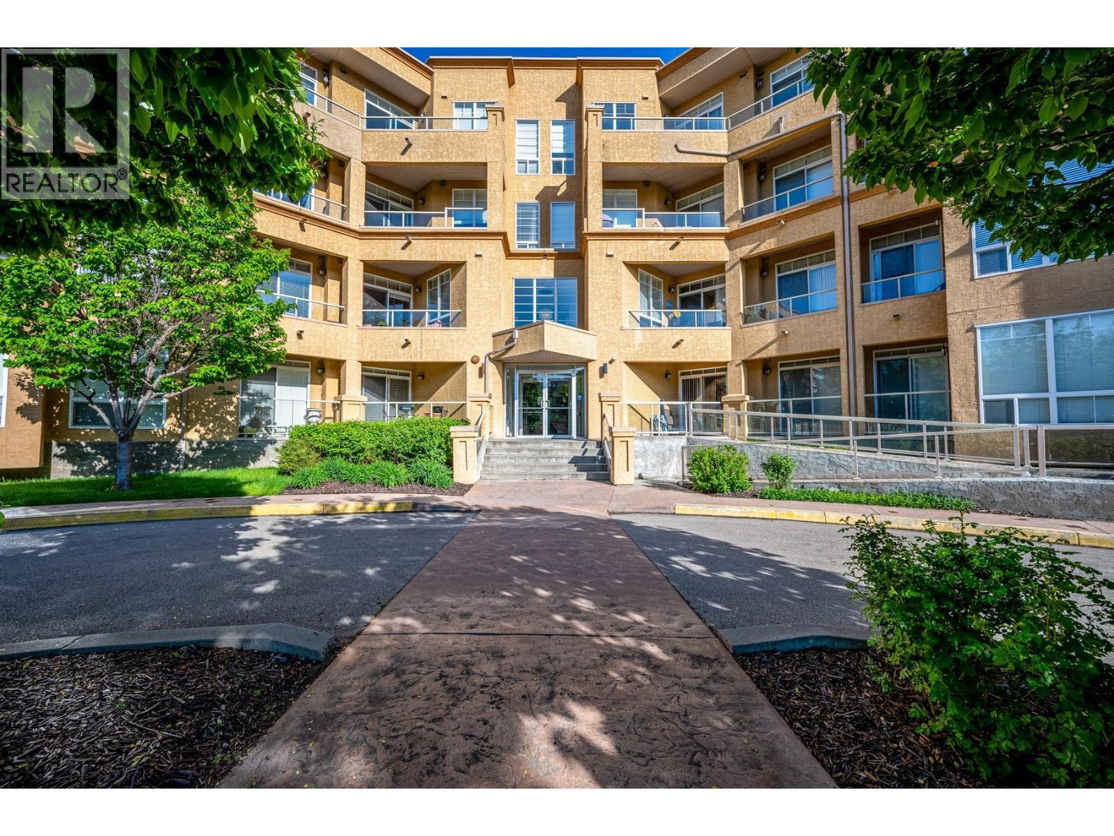 3550 Woodsdale Road Unit# 414. Lake Country, British Columbia
