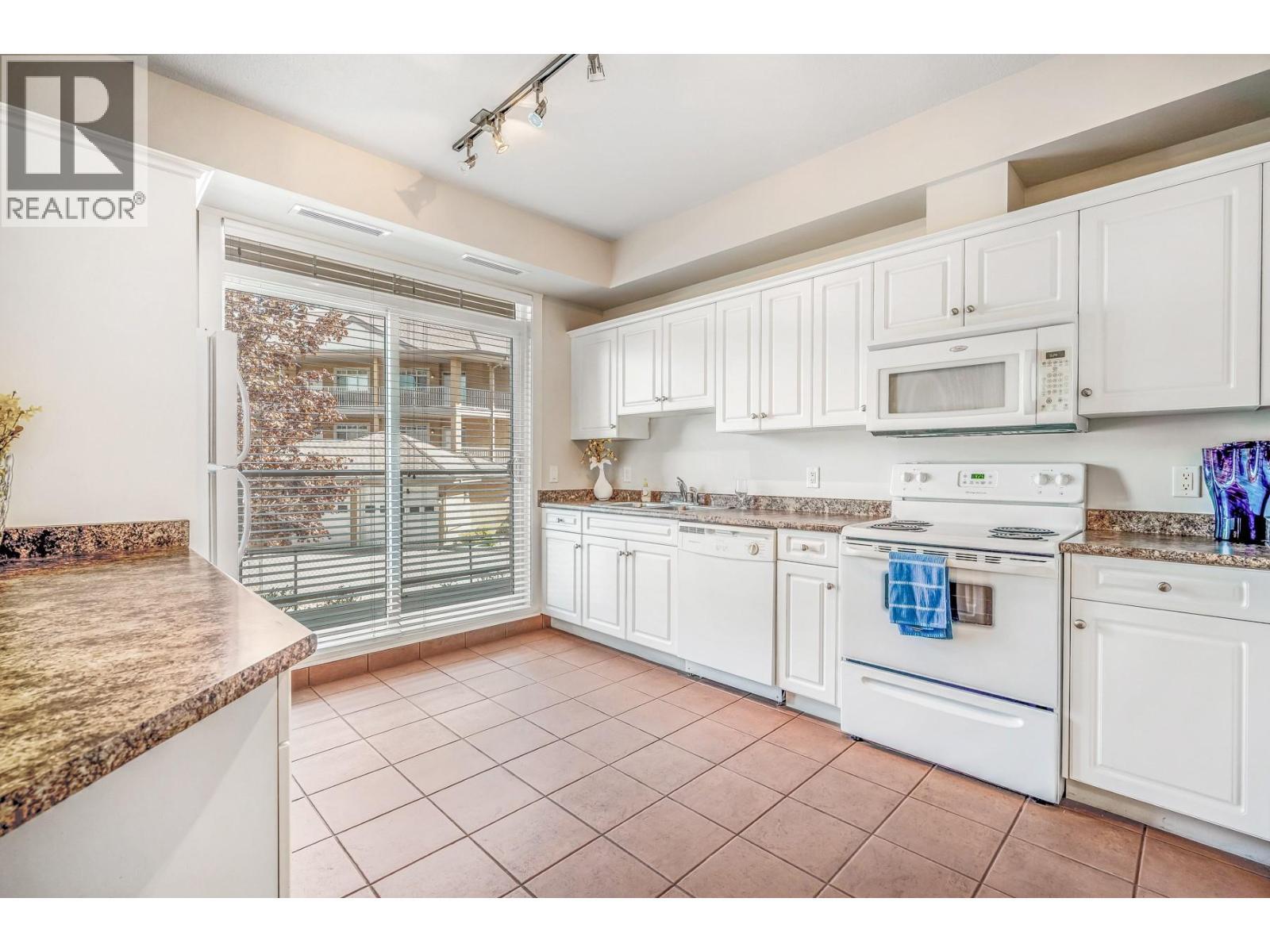 3550 Woodsdale Road Unit# 414. Lake Country, British Columbia