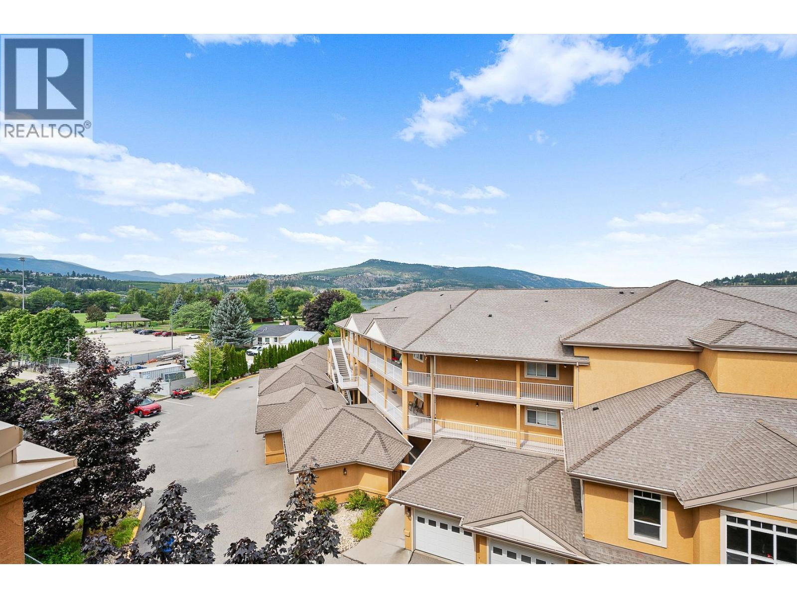 3550 Woodsdale Road Unit# 414. Lake Country, British Columbia