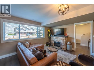 6 Mcintosh Court. Osoyoos, British Columbia