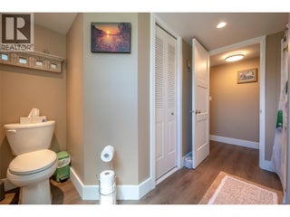 6 Mcintosh Court. Osoyoos, British Columbia