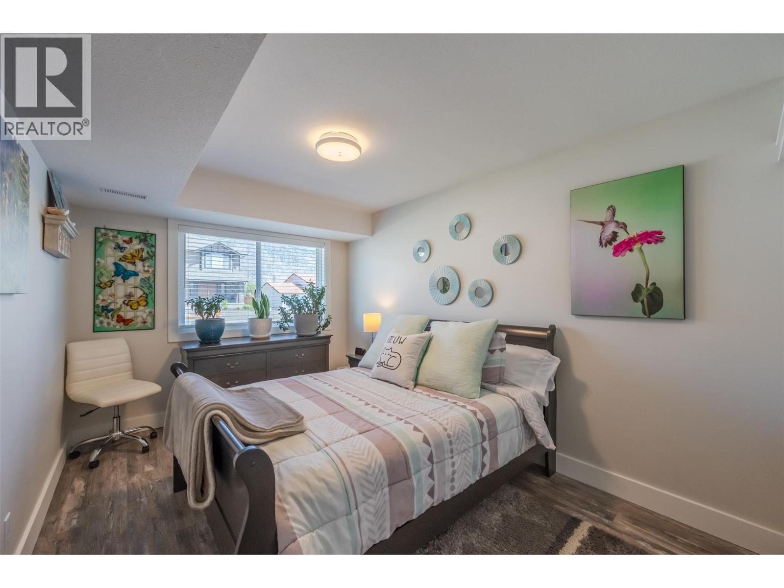 6 Mcintosh Court. Osoyoos, British Columbia