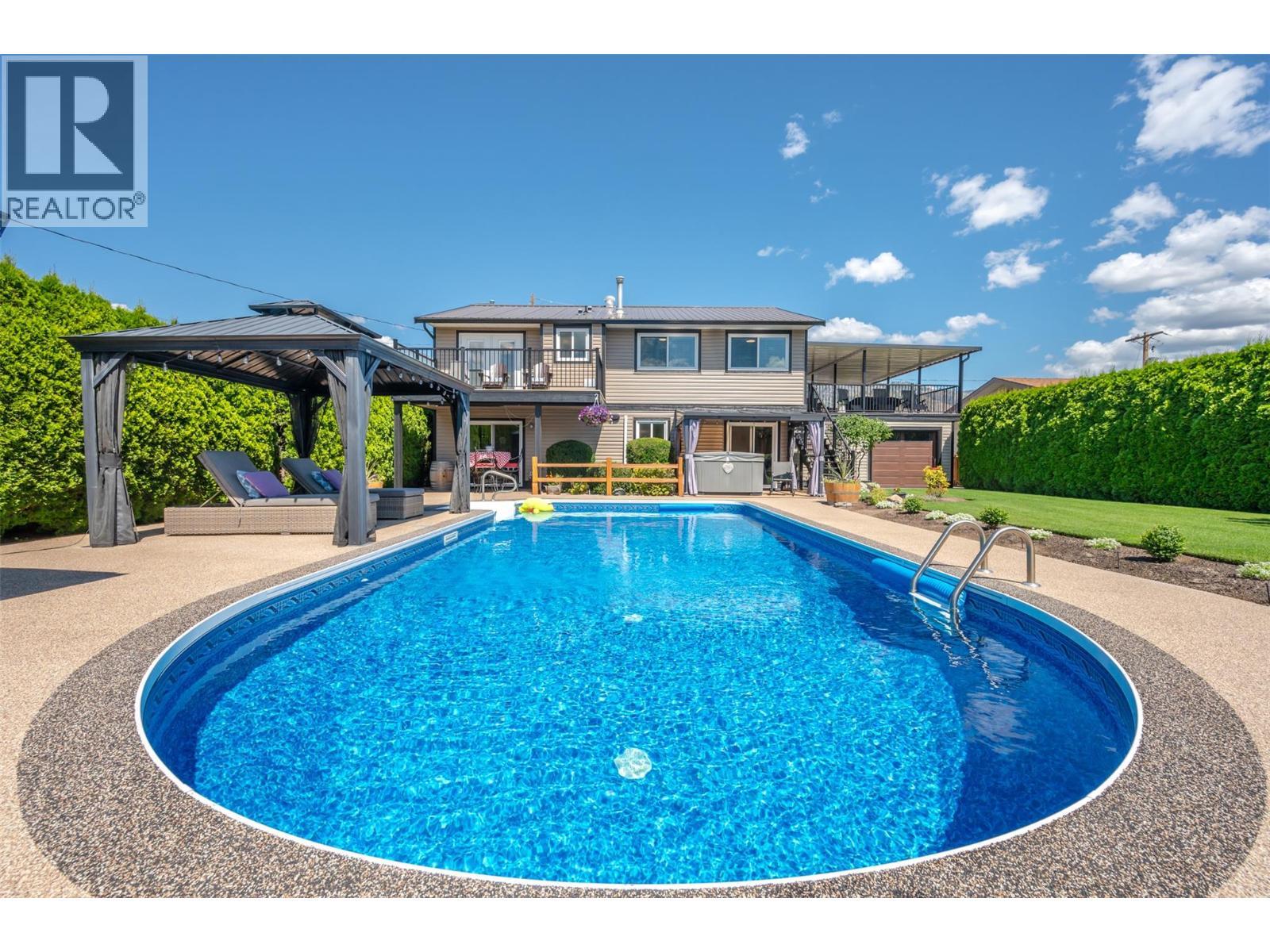 6 Mcintosh Court. Osoyoos, British Columbia