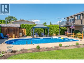 6 Mcintosh Court. Osoyoos, British Columbia