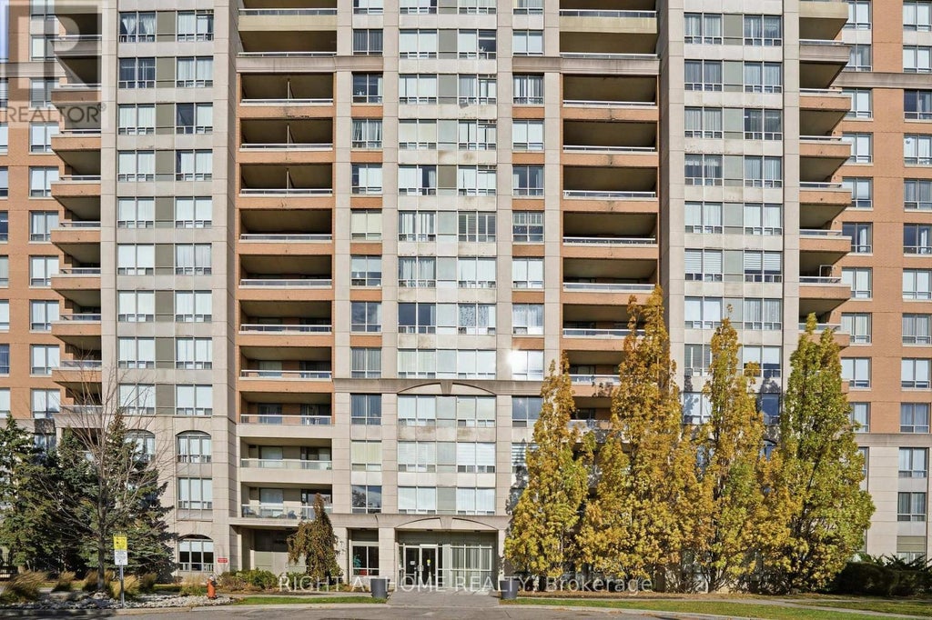 408 - 29 Northern Height Drive S, Richmond Hill (langstaff)