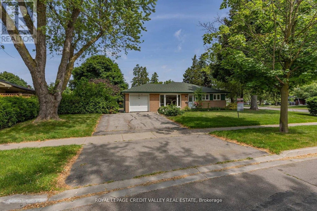 254 Bartley Bull Parkway, Brampton (brampton East)