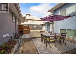 932-930 Lawson Avenue. Kelowna, British Columbia