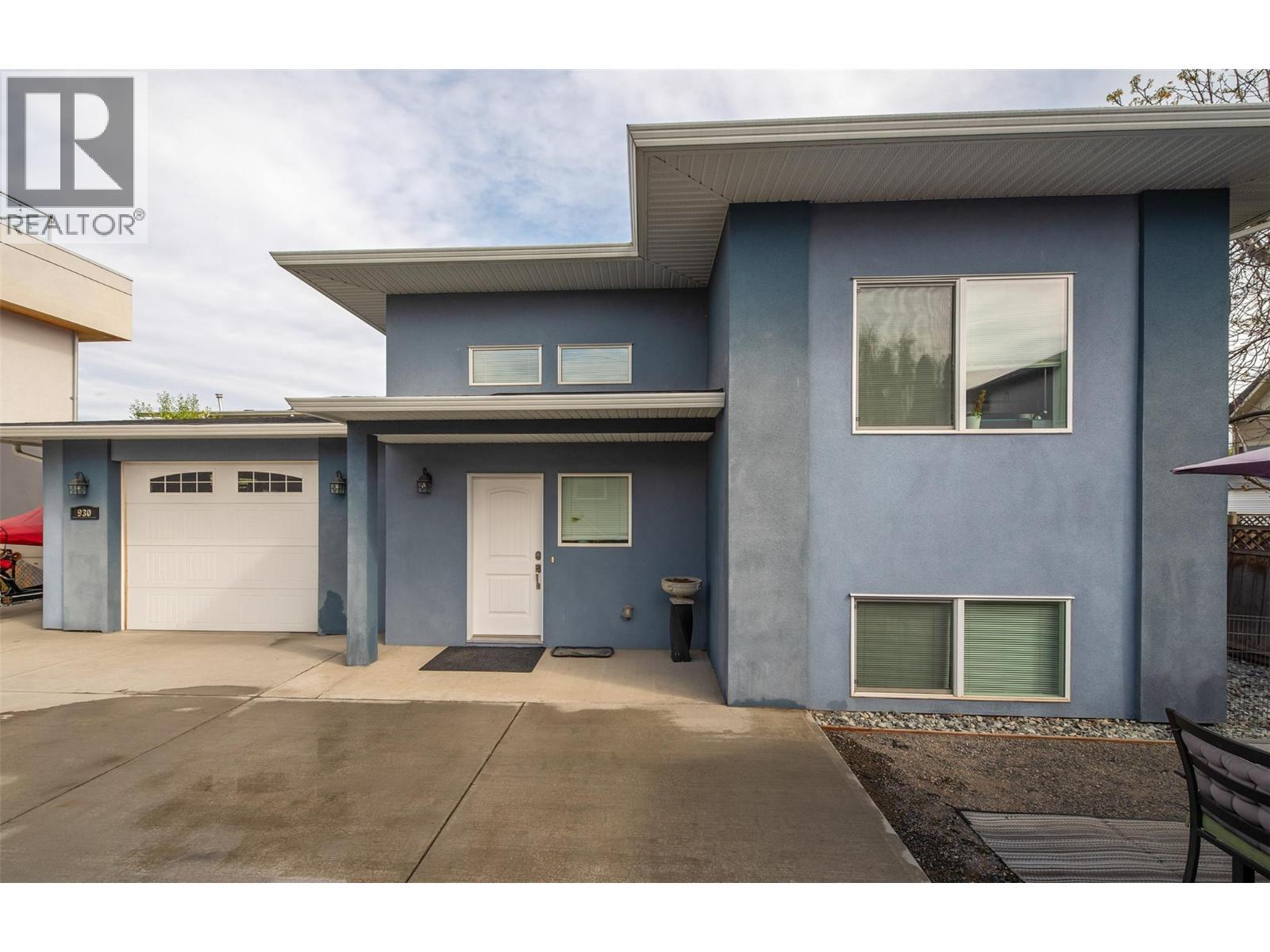 932-930 Lawson Avenue. Kelowna, British Columbia