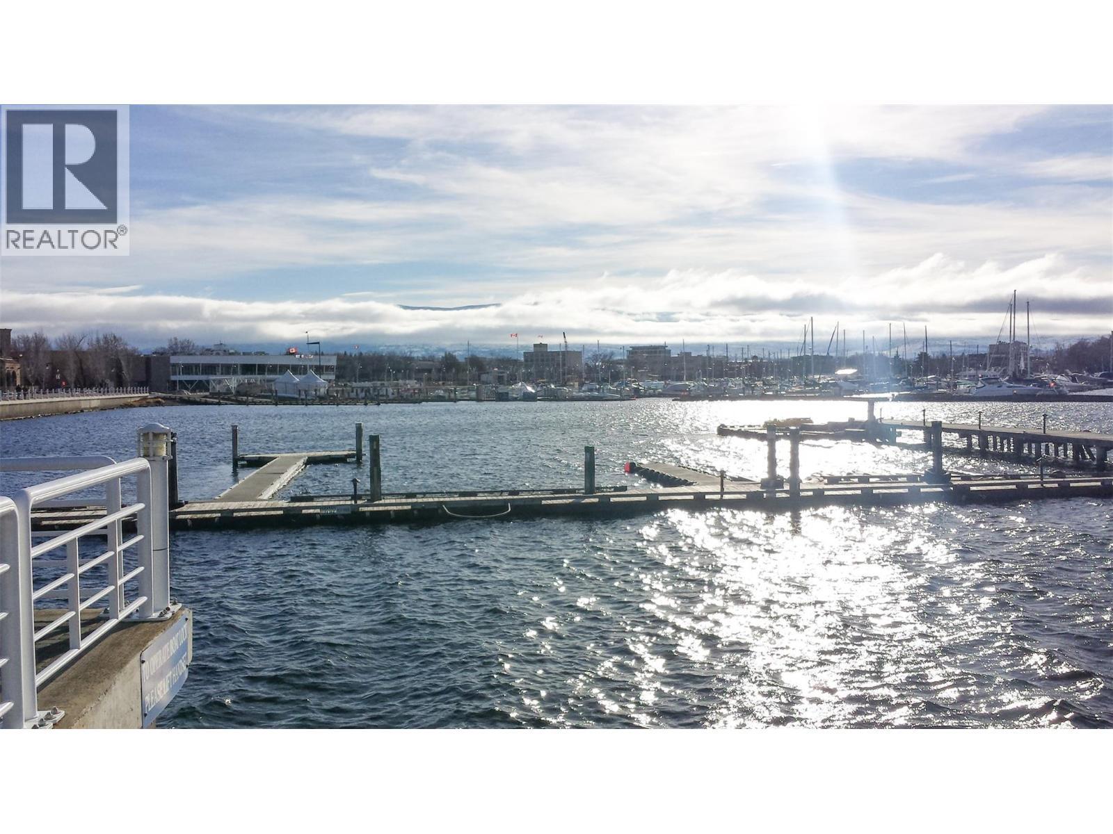 932-930 Lawson Avenue. Kelowna, British Columbia