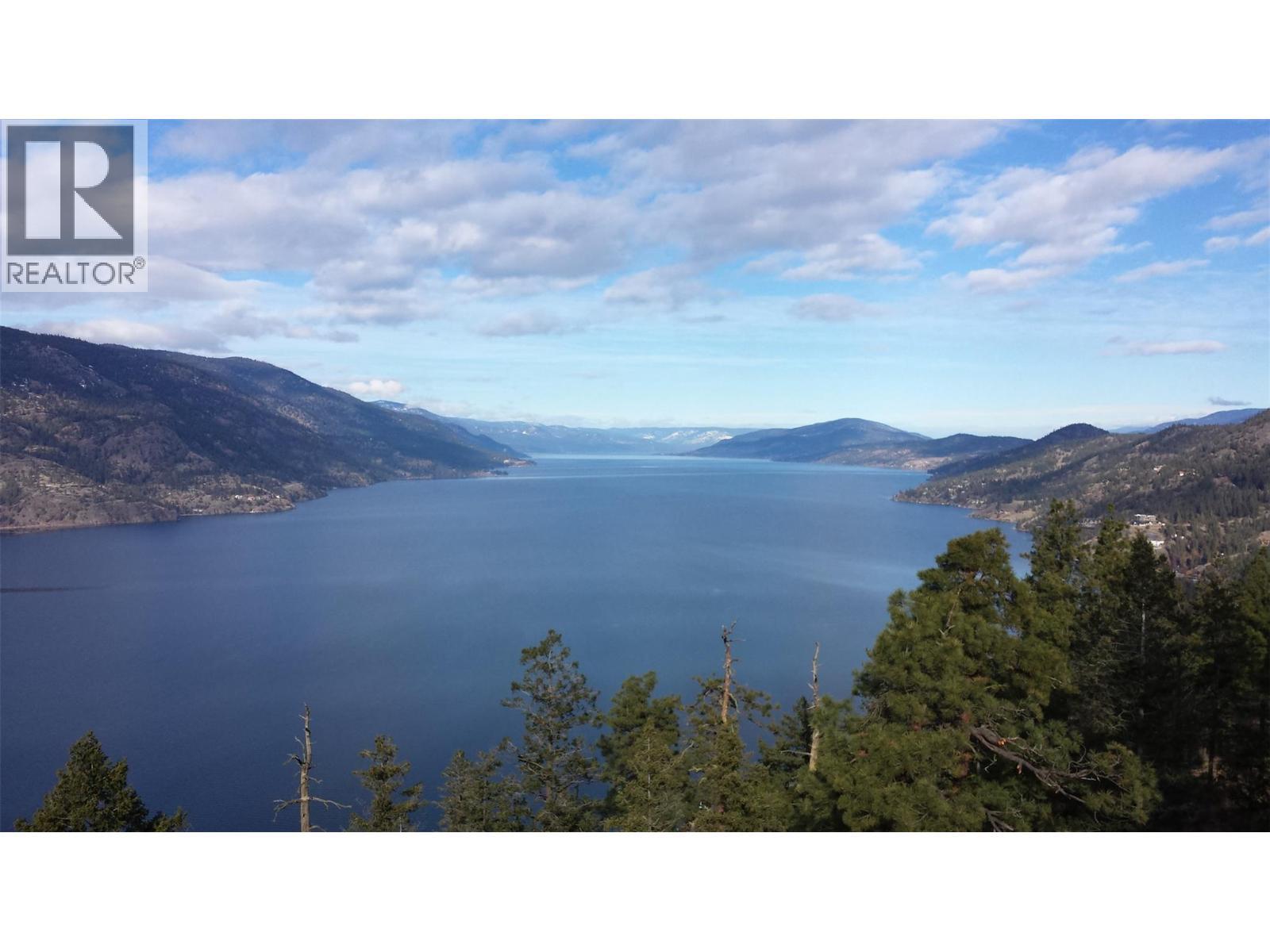 932-930 Lawson Avenue. Kelowna, British Columbia