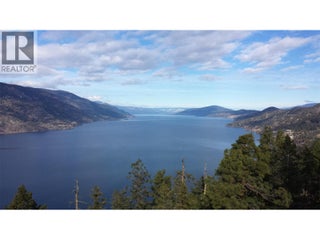 932-930 Lawson Avenue. Kelowna, British Columbia