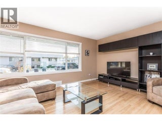 932-930 Lawson Avenue. Kelowna, British Columbia