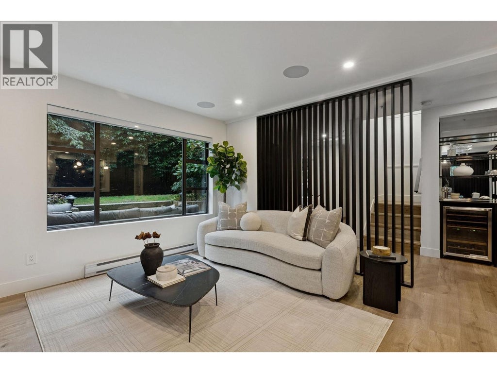 104 2119 Yew Street, Vancouver