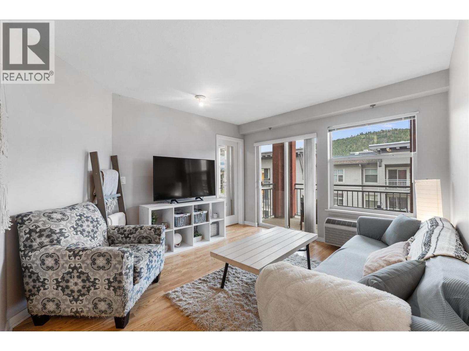 555 Yates Road Unit# 403. Kelowna, British Columbia